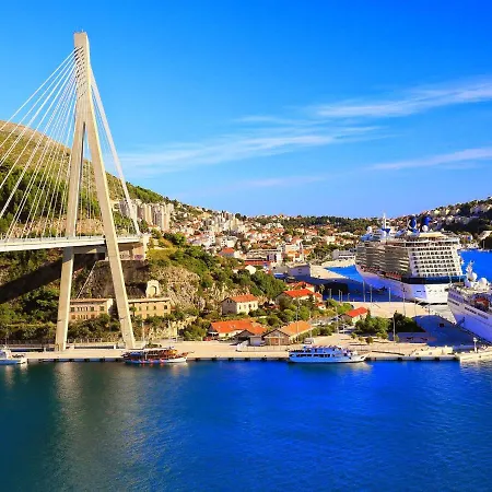 Modern Near Cavtat * Mocici