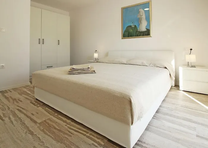 Διαμέρισμα Modern Near Cavtat