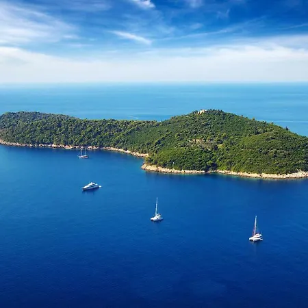 Modern Near Cavtat Апартаменты