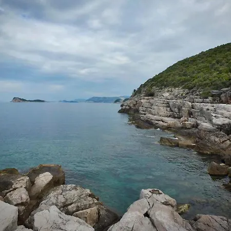 Modern Near Cavtat Апартаменты *