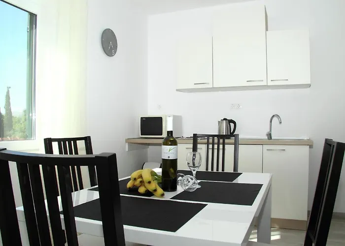 Modern Near Cavtat * Močići