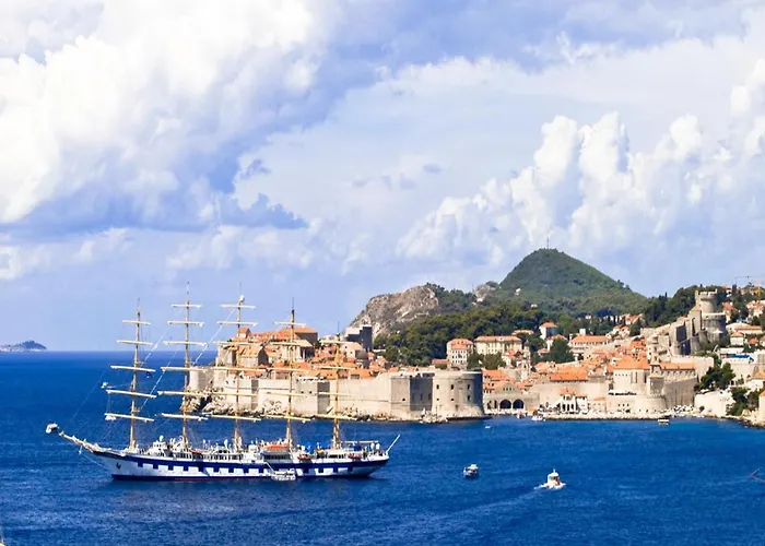 Modern Near Cavtat アパート Močići