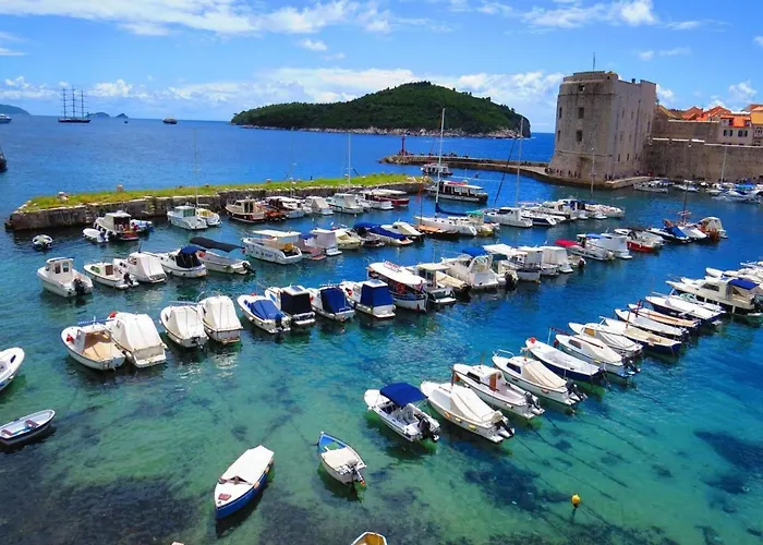 Modern Near Cavtat アパート Močići